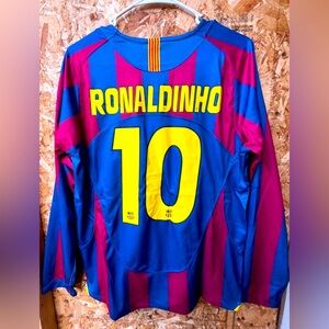 Vintage 2005/2006 FC Barcelona Ronaldinho #10 UCL Final Retro Jersey
